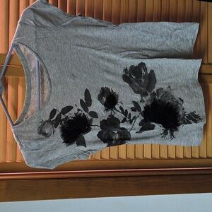 Express Brand Grey T-Shirt With Lace, Black Beading & Flowers-NWOT